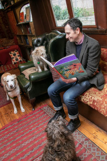 23-02-20_Atlas-Of-Dogs-008